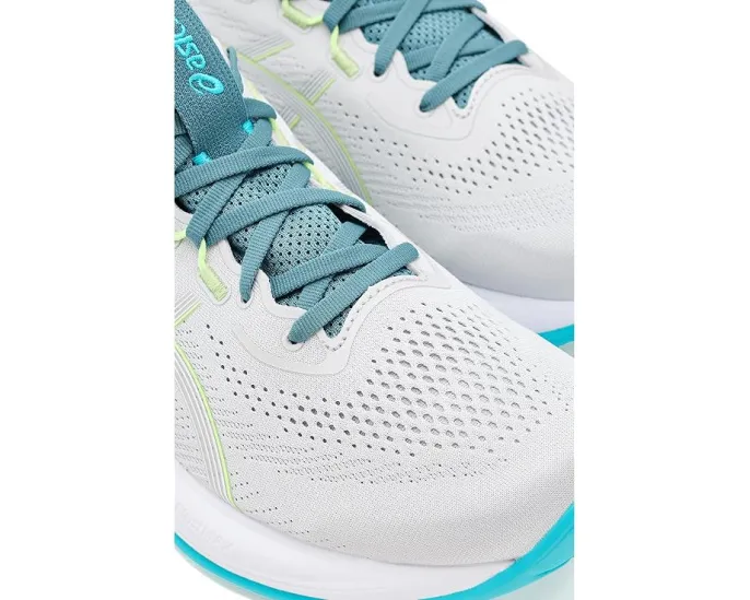 Беговые кроссовки ASICS GEL-Cumulus® 28 с технологией PureGEL™