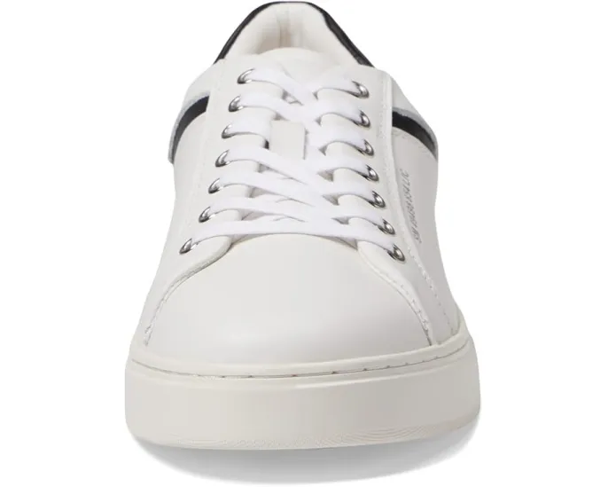 Кроссовки Steve Madden Mccord с кожаным верхом и контрастными деталями