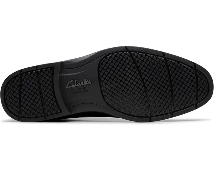 Оксфорды Clarks Eldredge Cap с мыском и резиновой подошвой