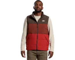 Пуховик Ares от Marmot с утеплителем 700 fill power и карманами на молнии