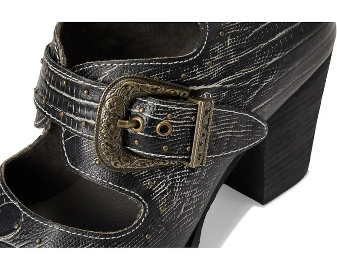 Ботильоны L'Artiste by Spring Step Notched-nature с тиснеными бабочками и пряжками