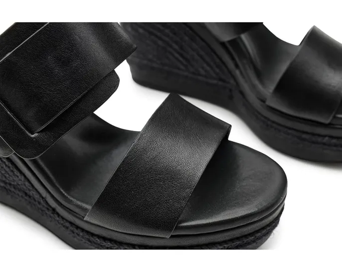 Сандалии Kork-Ease Raya с плетеным клином и большой пряжкой