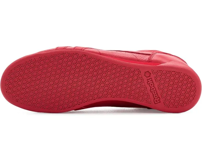 Кроссовки Reebok Freestyle Low с замшевым верхом и амортизирующей стелькой