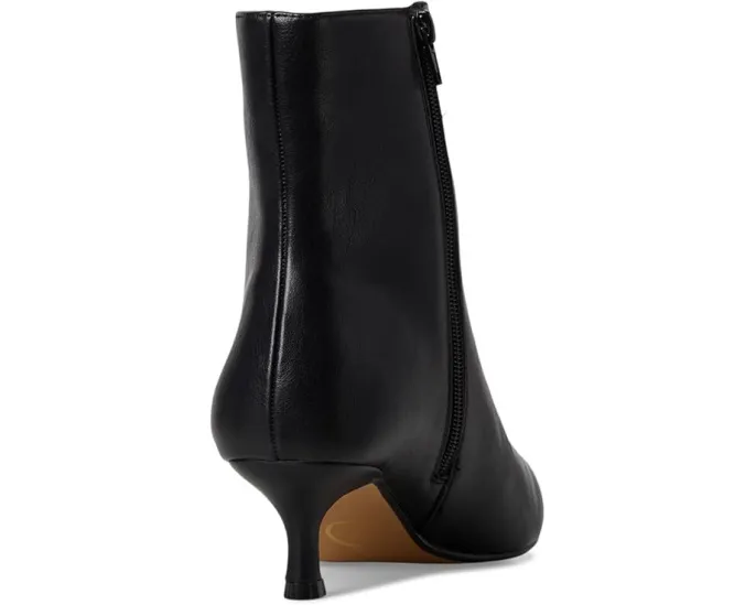 Ботильоны Arely с острым носком на каблуке от Journee Collection