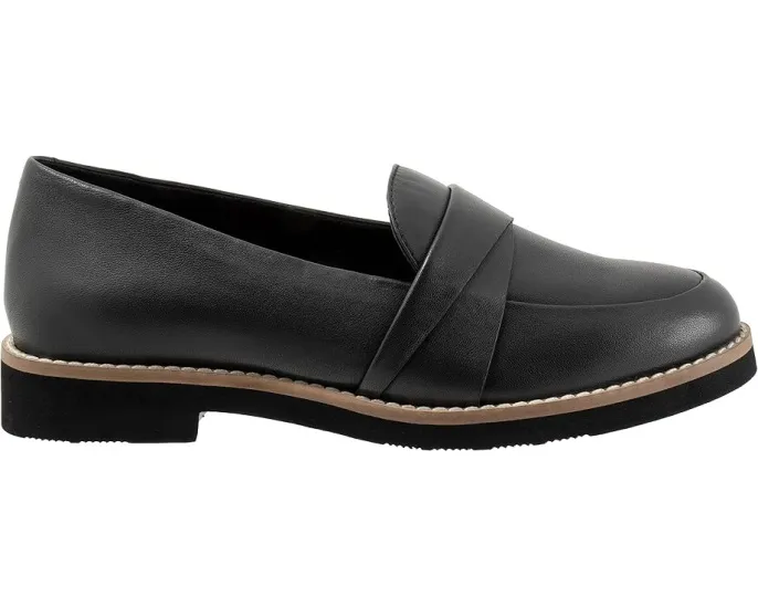 Балетки SoftWalk Walsh с перекрестным ремешком и круглым носком