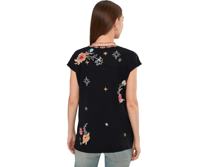 Футболка Tamika с цветной вышивкой от Karyn Seo