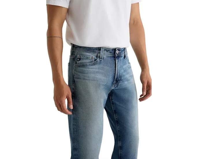 Джинсы AG Everett Slim Straight с технологией терморегуляции