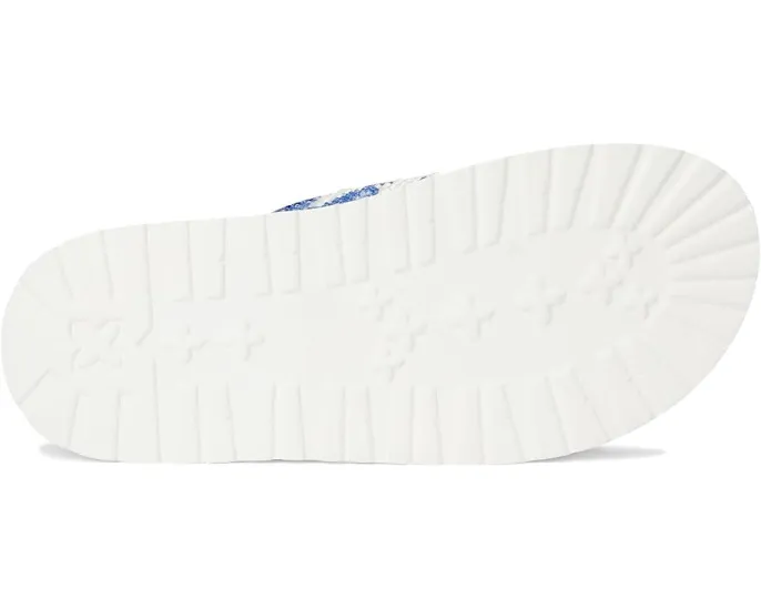 Босоножки Blue by Betsey Johnson Matie на платформе с цветочным дизайном