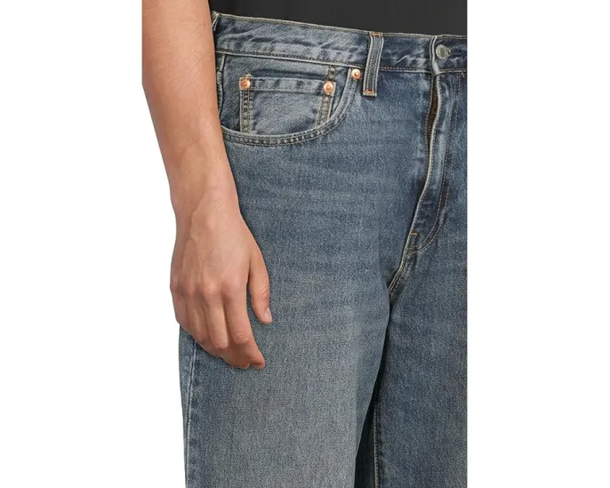 Джинсы Levi's Premium 568 Loose Straight свободного прямого кроя