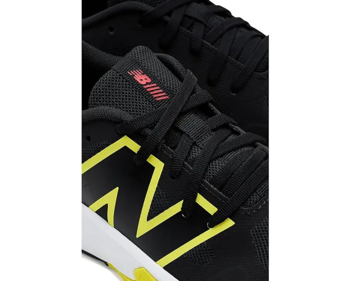 Детские кроссовки New Balance FUELCELL PLAY на шнурках с защитой носка