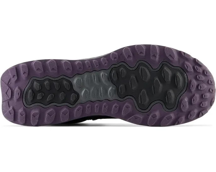 Непромокаемые треккинговые ботинки New Balance Fresh Foam Garoé Midcut GTX с мембраной GORE-TEX