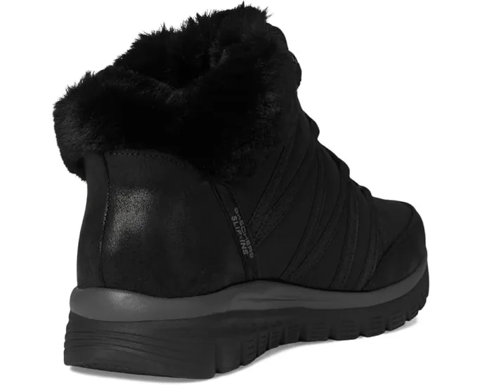 Кроссовки Skechers Graceful Cozy Strolls Hands Free с мемори пеной