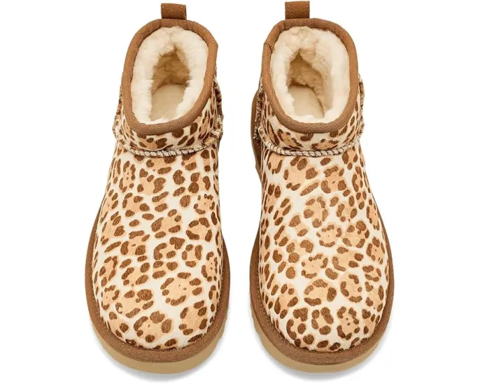 Угги UGG Classic Ultra Mini Plains с принтом леопарда и низким голенищем
