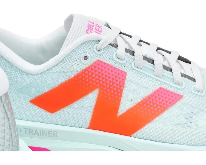 Беговые кроссовки New Balance FuelCell SuperComp Trainer v3 с карбоновой пластиной