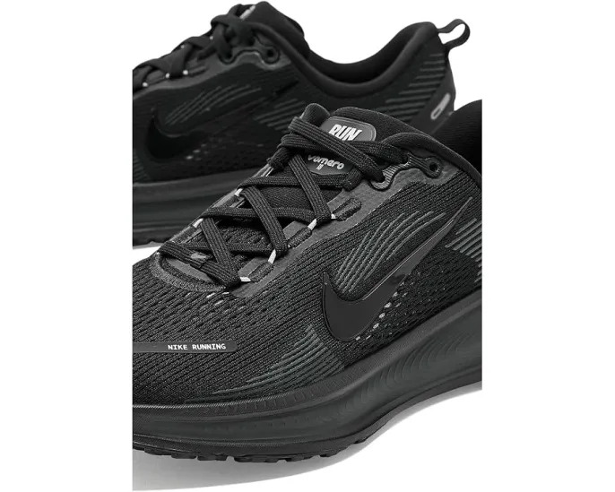 Беговые кроссовки Nike Kids Vomero 18 с пеной ReactX