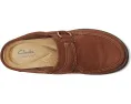 Слипоны Clarks Carleigh Viola из кожи с эластичной вставкой и фурнитурой