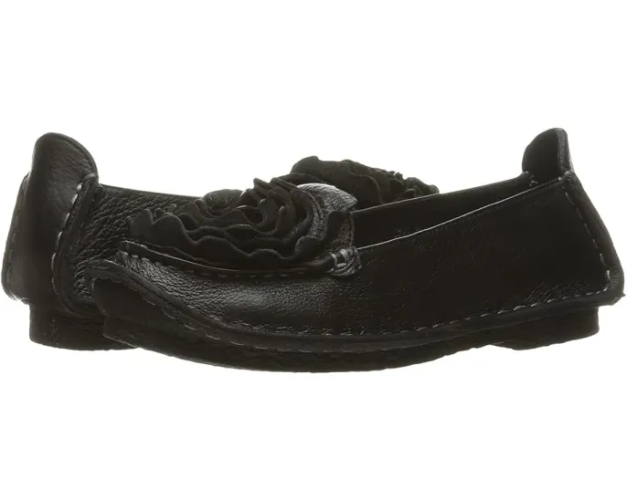 Туфли L'Artiste by Spring Step Dezi из натуральной кожи с декоративным цветком