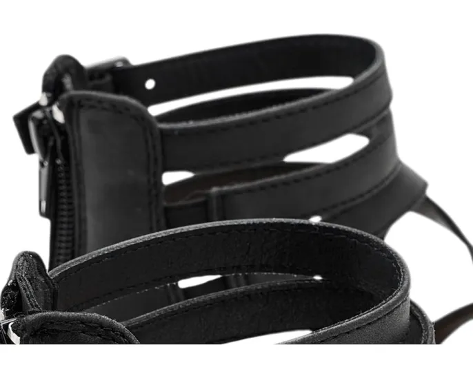 Сандалии Blowfish Malibu Adrian с несколькими ремешками и молнией сзади