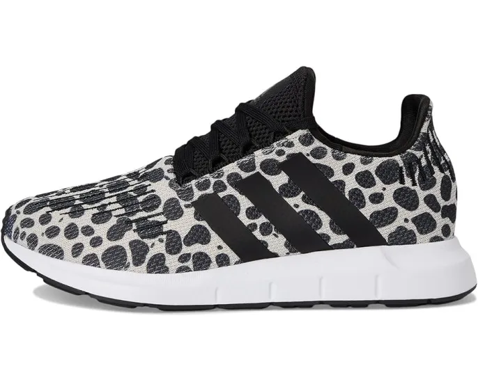 Беговые кроссовки Adidas Swift Run 1.0 с резиновым верхом и подошвой