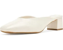 Сандалии Anne Klein Maeus с квадратным носком и устойчивым каблуком