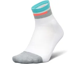 Беговые носки Feetures Elite Light Cushion Quarter с поддержкой свода стопы