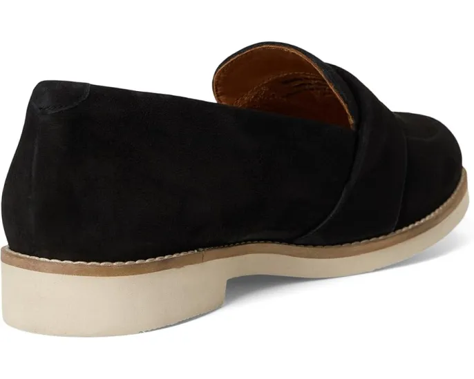 Балетки SoftWalk Walsh с поддержкой свода стопы и перекрестными ремешками