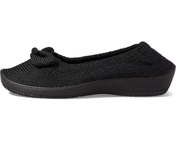 Спортивная обувь Arcopedico Lyla Sport с круглым носком и бантиком