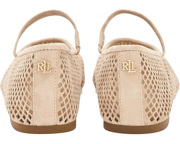 Мэри Джейн Jayna с перфорированной замши от Lauren Ralph Lauren