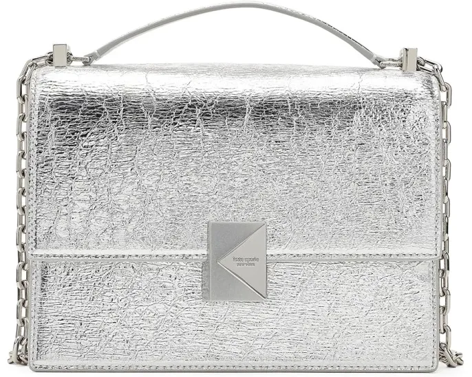 Сумка через плечо Kate Spade New York из мятой металлической кожи с цепочкой и верхней ручкой
