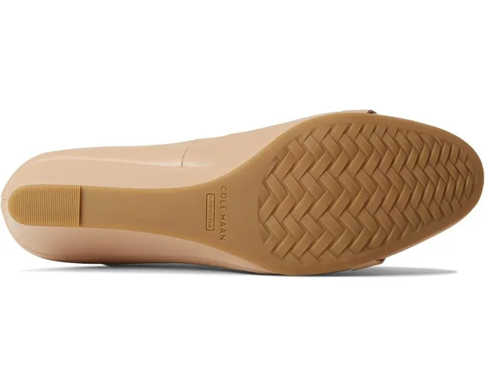 Туфли Malta Wedge 40 мм на танкетке с цепочкой и заостренным носком от Cole Haan