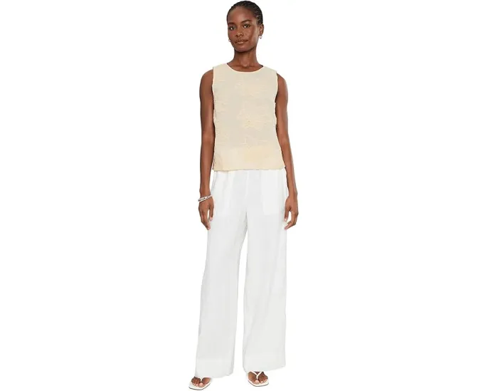 Блузка Boxy Tank от Vince Camuto с цветочной вышивкой