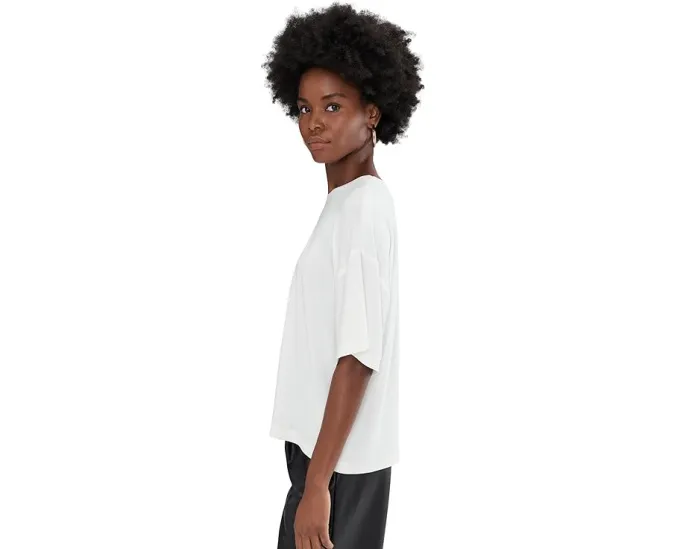 Топ Norma Kamali Short Sleeve Boxy с прямым подолом