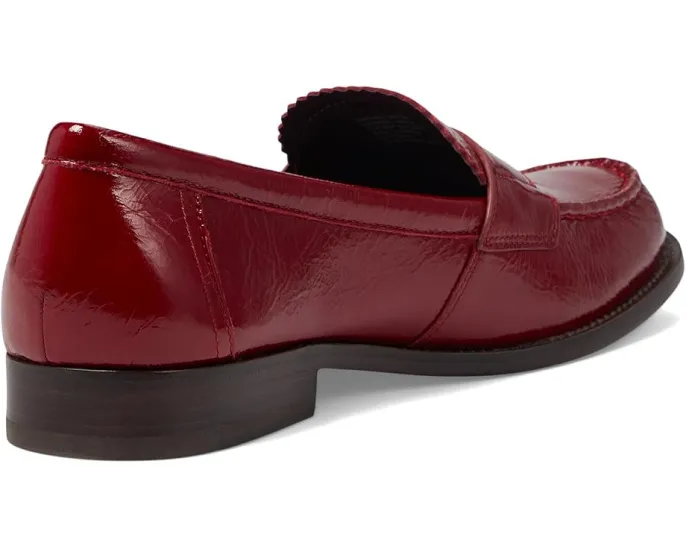 Лоферы Tory Burch Classic с фирменным акцентом и стегаными краями