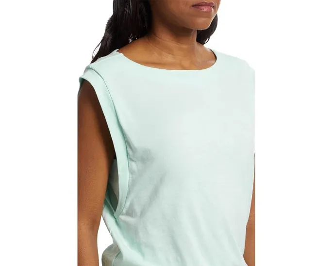 Топ Lilla P с лодочкой и эластичным подолом для стройного силуэта