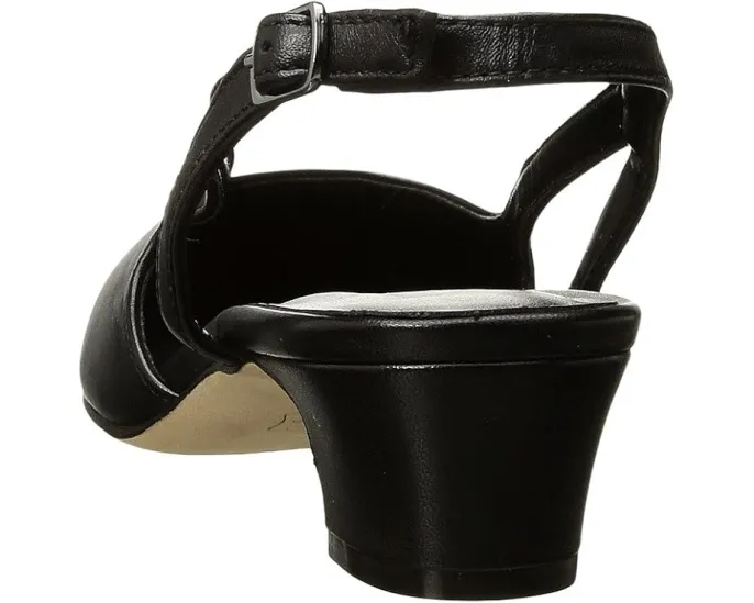 Туфли Vaneli Aliz на блочном каблуке с регулируемой пряжкой