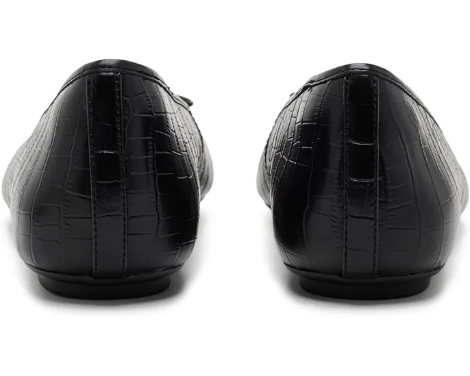 Балетки Delicato Crocodile из кожи с принтом крокодила FitFlop