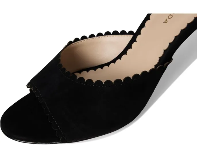 Босоножки Pelle Moda Hanli на котячьем каблуке с открытым мысом и замшевым верхом