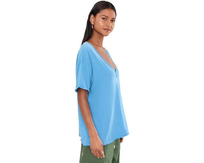 Футболка Free People Nina Tee V с V-образным вырезом и свободным кроем
