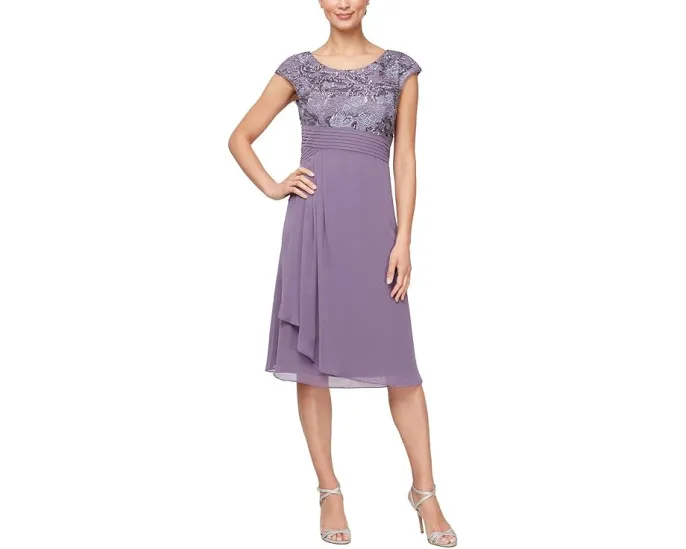 Короткое платье Alex Evenings с вышивкой и плиссированной талией
