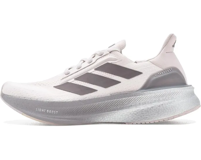 Беговые кроссовки Ultraboost 5x от adidas с технологией BOOST и системой Torsion