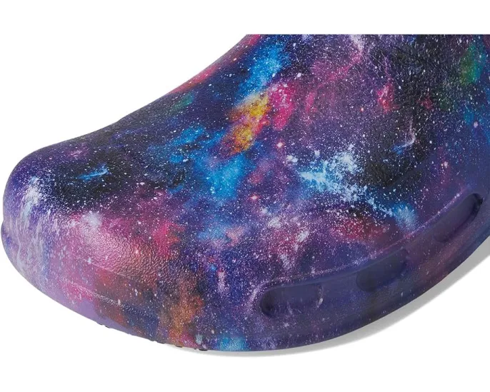 Кроссовки-клоги Bistro Graphic от Crocs Work с противоскользящей подошвой