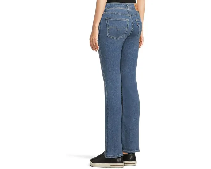 Джинсы Levi's 726 High Rise Flare с высокой посадкой и расклешенным силуэтом
