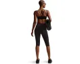 Спортивный бюстгальтер Nike Dri-FIT Zenvy с легкой поддержкой и поролоновыми чашками