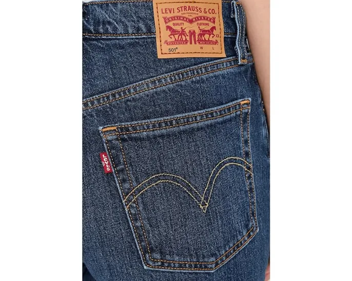 Джинсы Levi's 501 с прямыми штанинами и потертостями
