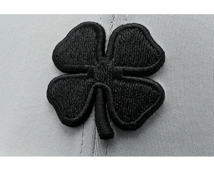 Кепка Black Clover Premium Clover 178 с объемным патчем клевера и вышитыми люверсами