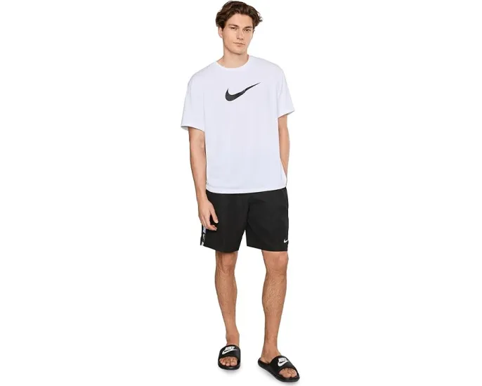 Плавки Nike Breaker Logo Tape 9 дюймов (22.86 см) с внутренними шортами и патч-карманом сзади