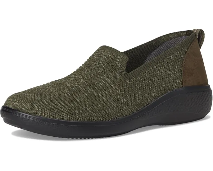 Мокасины Boulevard Slip-On с волнистым дизайном и технологией BZEES Air Step