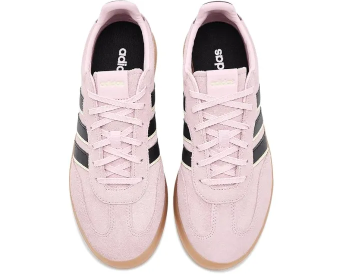 Кроссовки Adidas Barreda Decode из замши и нейлона с резиновой подошвой