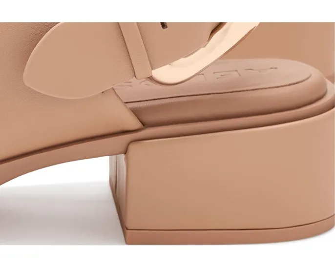 Босоножки Dantay с квадратным носком и низким каблуком Aerosoles