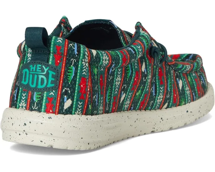 Кроссовки Hey Dude Wally Fishmas Sweater с новогодним принтом и эластичными шнурками